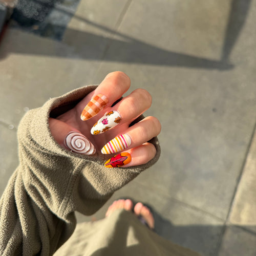 Cozy Cafe Nail Set